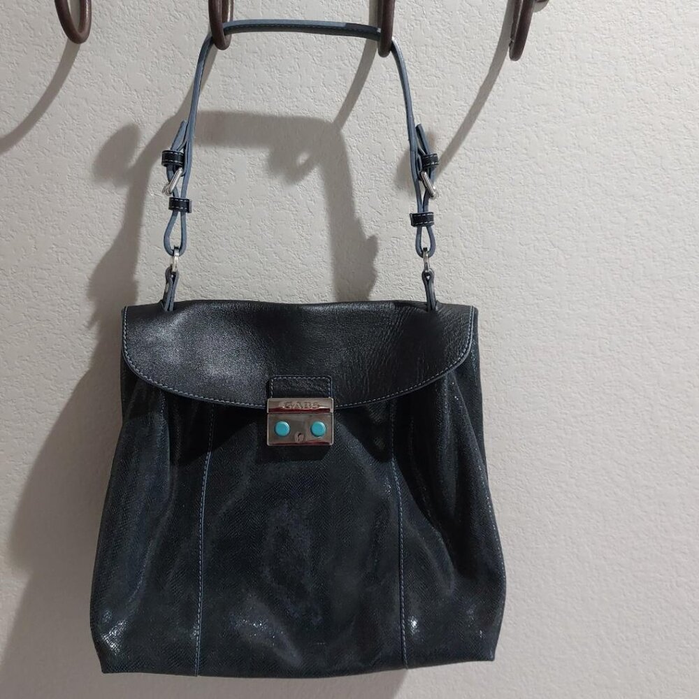 Gabs Italian-Made Leather Shoulder Bag